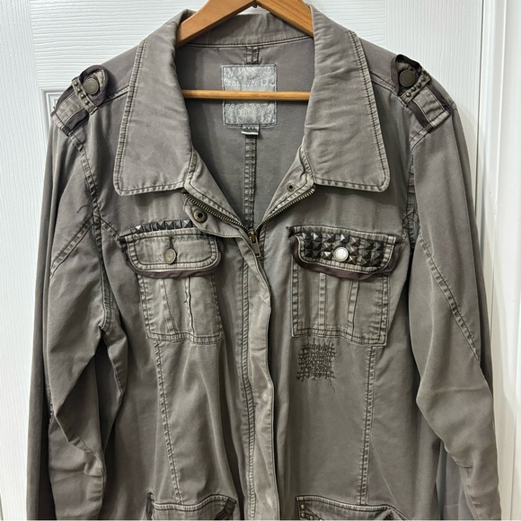 ➕ Maurices Studded Utility Jacket Women’s Plus Size XXL - Picture 5 of 8